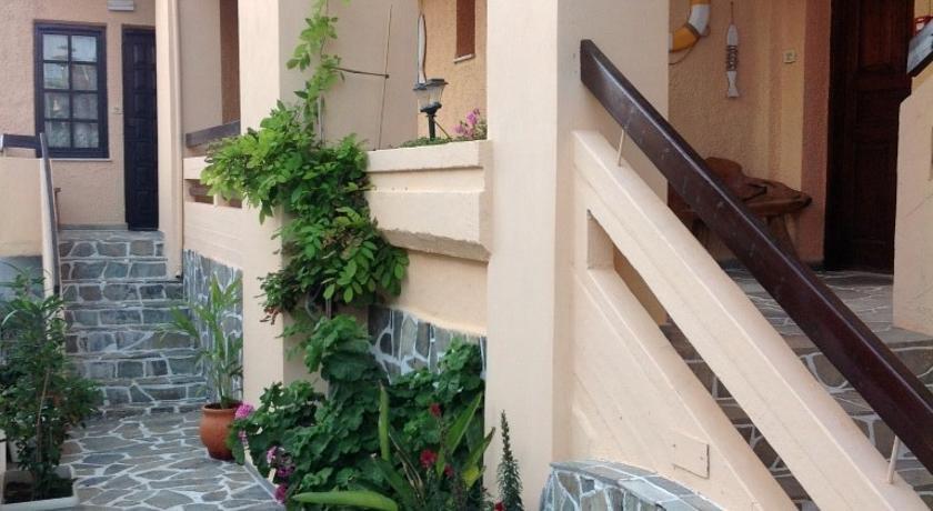 Ilias Apartments Platanias