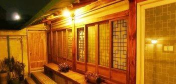 Hanok Guesthouse 201