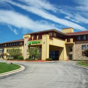 Holiday Inn Pewaukee