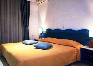 Knossos Hotel Tolon