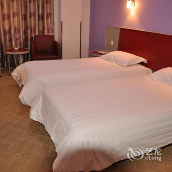 Motel 168 Shanghai Zhoupu Wanda Plaza