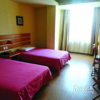 Home Inn Sanya Jiefang Road International Shopping Mall