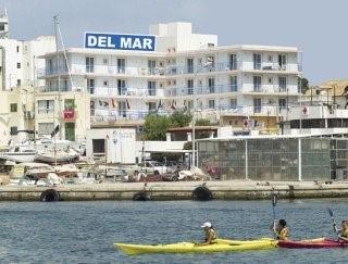 Del Mar Aparthotel