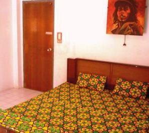 Roots Reggae Guesthouse