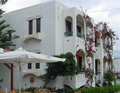 Motakis Village Apartments