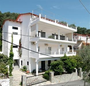 Christina Studios & Apartments Parga