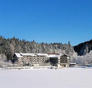 Eibsee Hotel