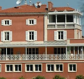 Chambres d'Hotes Chateau de la Charmeraie