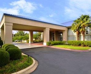 Ramada Shreveport Inn and Suites