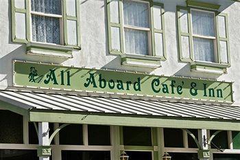 All Aboard Cafe & Inn