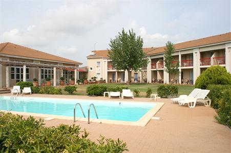 Hotel Mas Des Piboules Fourques