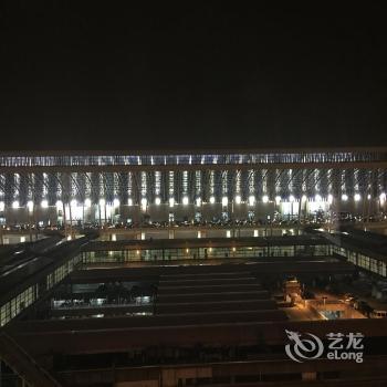 Dazhong Airport Hotel