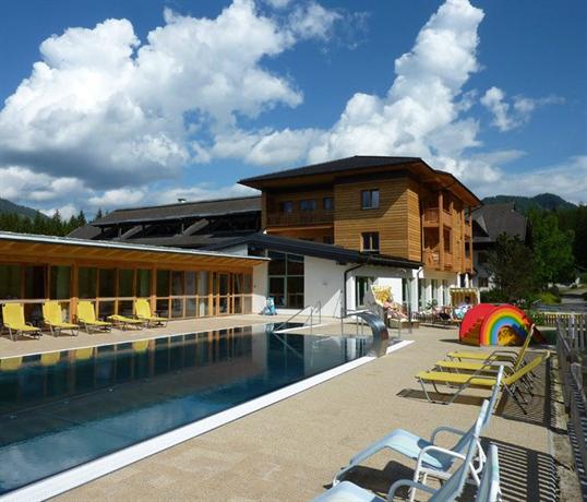 Familienhotel Kreuzwirt Weissensee