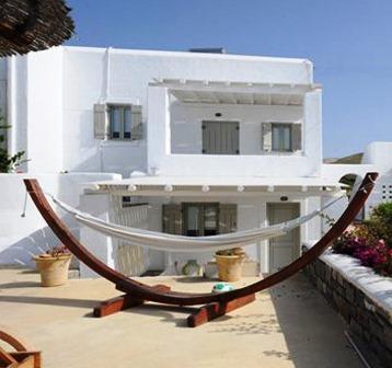Aris Apartments