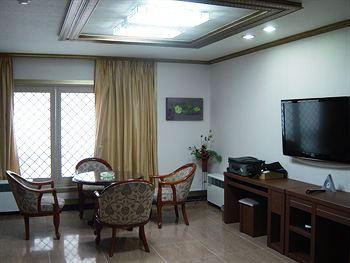 Regency Tourist Hotel