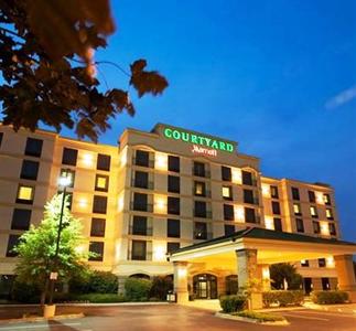 Courtyard by Marriott Louisville Airport