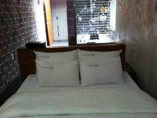 Hotel JR