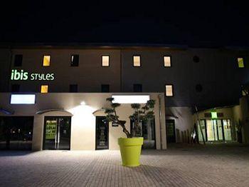 Ibis Styles Villeneuve Sur Lot