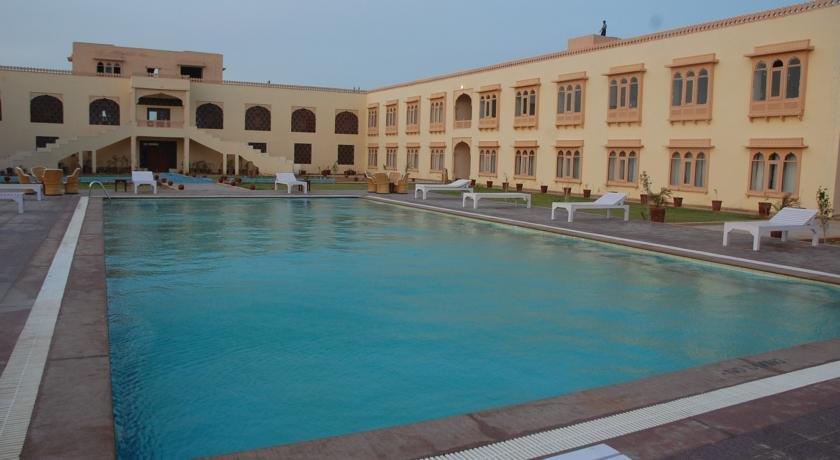 Hotel Thar Vilas