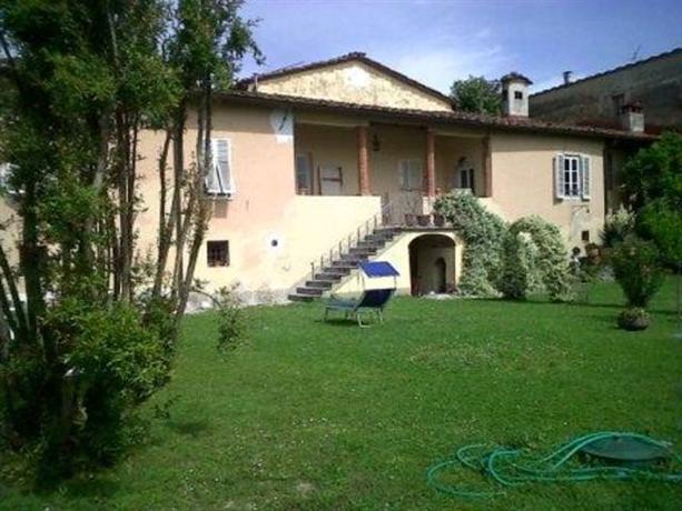 Homestay in Lucca near Villa Marlia