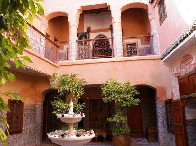 Riad Dar Kaotar Guest House