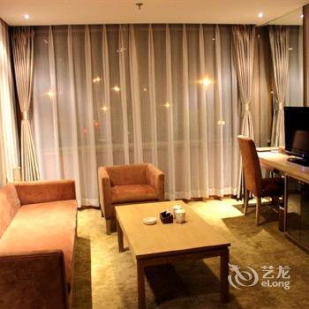 Juchuan Business Hotel