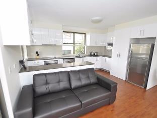 Balmain Self Contained Modern One-Bedroom Apartment 4MONT