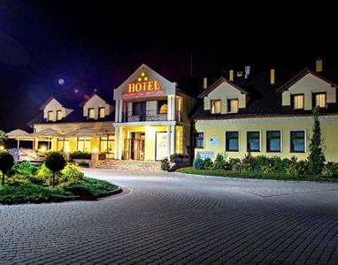 Cztery Pory Roku Hotel Glogow Malopolski