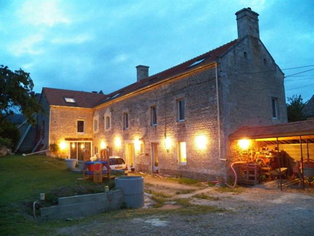 Homestay In Caen Ouilly Le Tesson