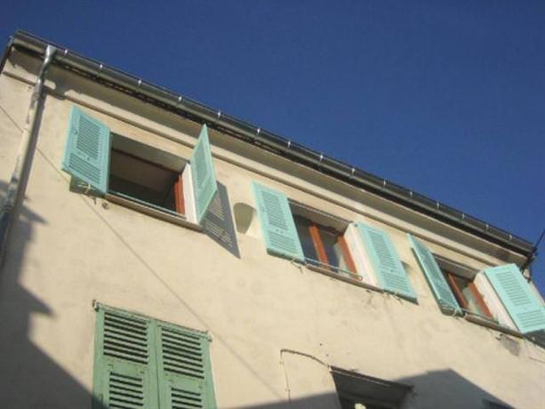 Homestay in Menton near Les Jardins Bioves