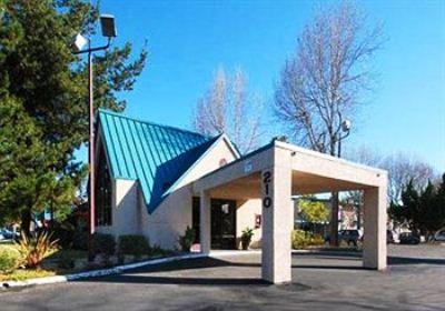 Quality Inn & Suites Santa Maria