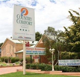 Country Comfort Parkes