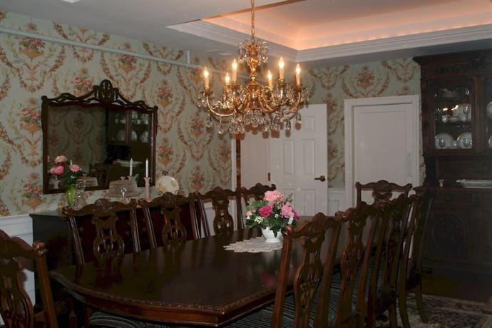 The Swope Manor Bed & Breakfast