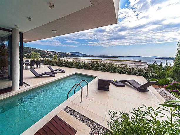Interhome - Golden Ray 7