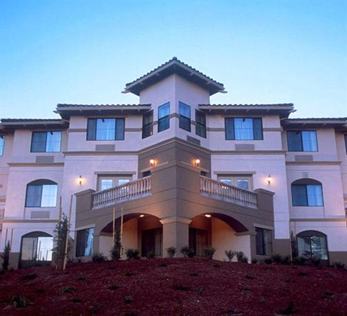 Holiday Inn Express & Suites Marina - State Beach Area