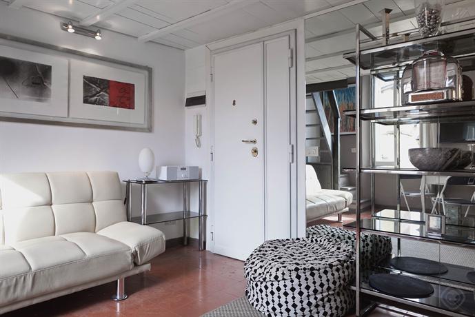 Navona Romantic Roof loft apartment Rome