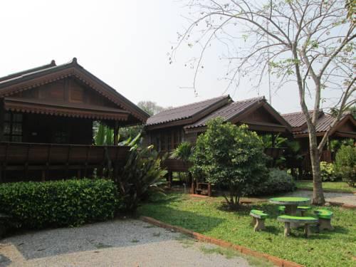 Baan Saranya Lodge & Restaurant