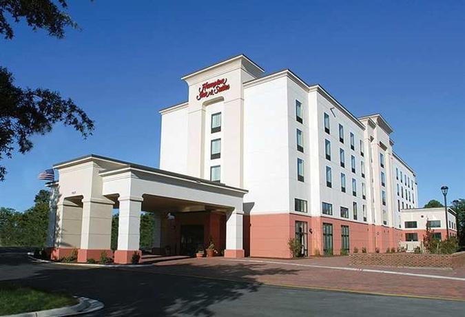 Hampton Inn & Suites Chesapeake-Battlefield Boulevard