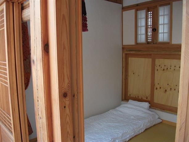 Sarangchae Hanok Guesthouse