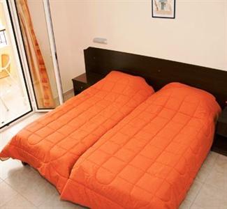 Konstantina Apartments