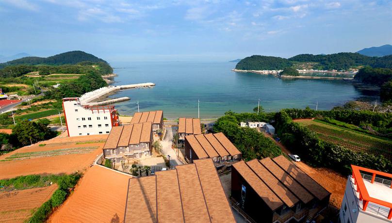 Geoje The Beach Pension