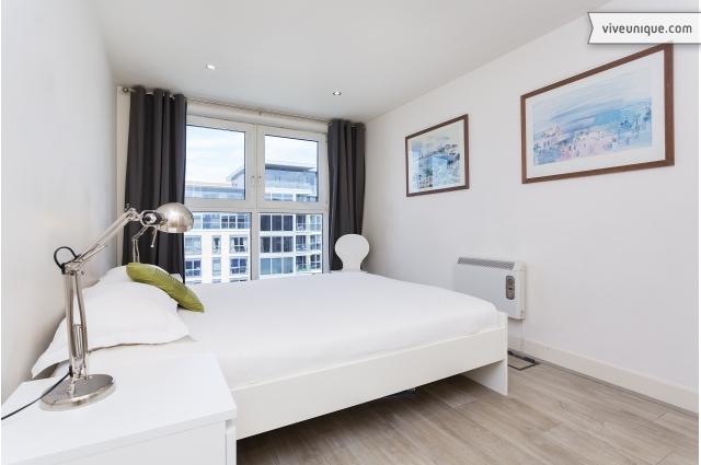 2 Bed Flat With Views Imperial Wharf Fulham