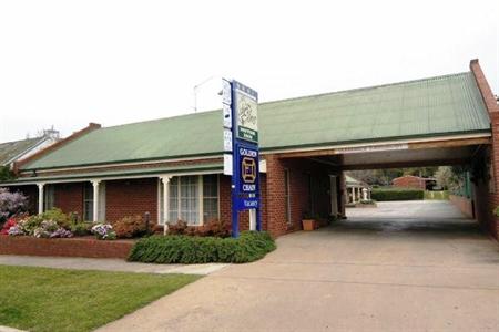 Elms Motor Inn