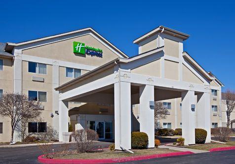 Holiday Inn Express Elkhart North - I-80/90 Exit 92