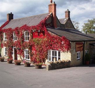 Hunters Lodge Inn Wincanton