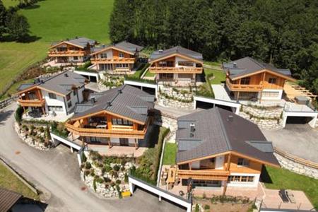 Avenida Panorama Chalets by Alpin Rentals