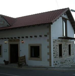 Two Flowers Hotel