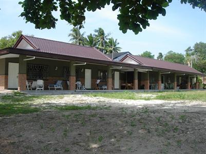 McTell Beach Resort