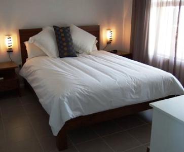 Cullen Bay Serviced Apartments