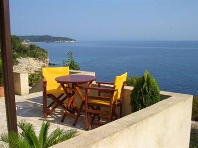 Paxos Club Hotel